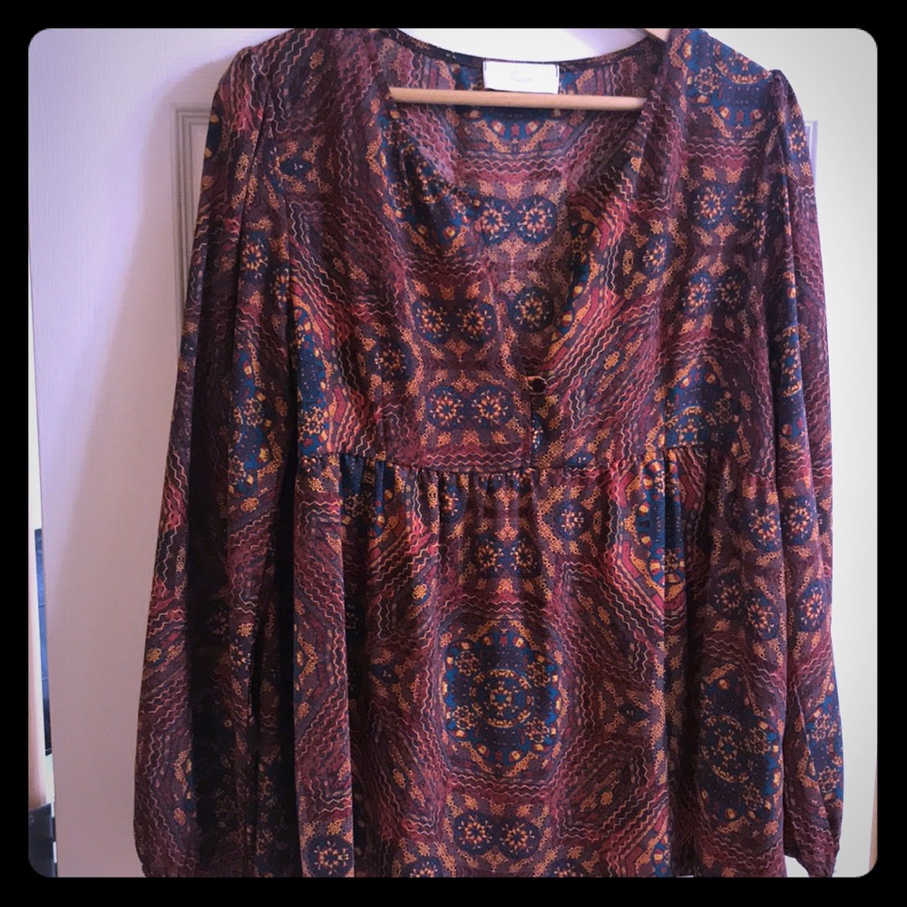 Braeve peasant style blouse. Large.